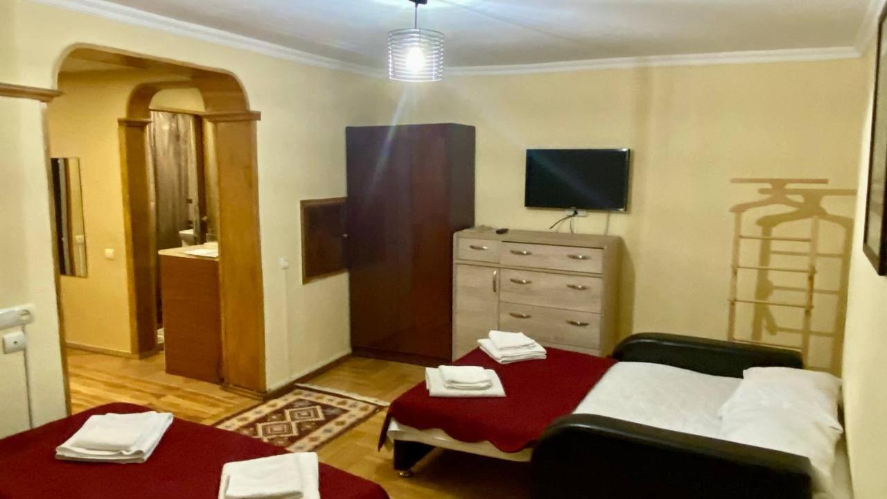 Mari Apartment Тбілісі Екстер'єр фото