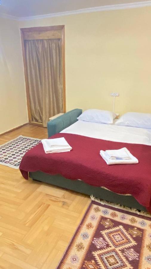 Mari Apartment Тбілісі Екстер'єр фото